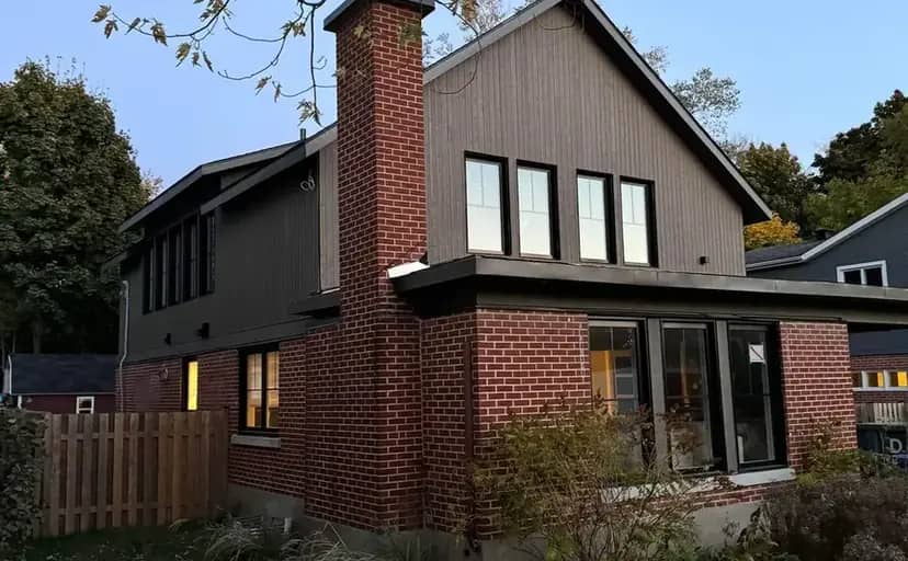 Residential exterior cladding by Les Entreprises EJA in Montreal